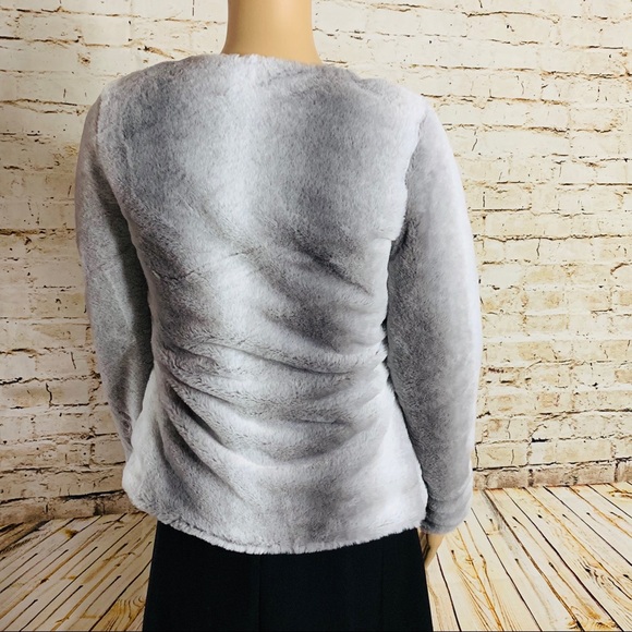 Super Soft Faux Fur Teddy Jacket size Medium - Picture 2 of 7